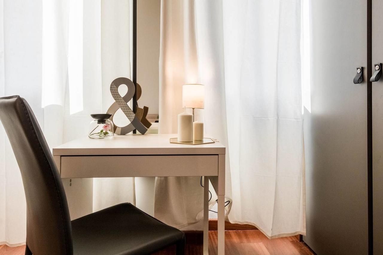 Apartamento Hintown Duomo Via Baracchini Milán Exterior foto