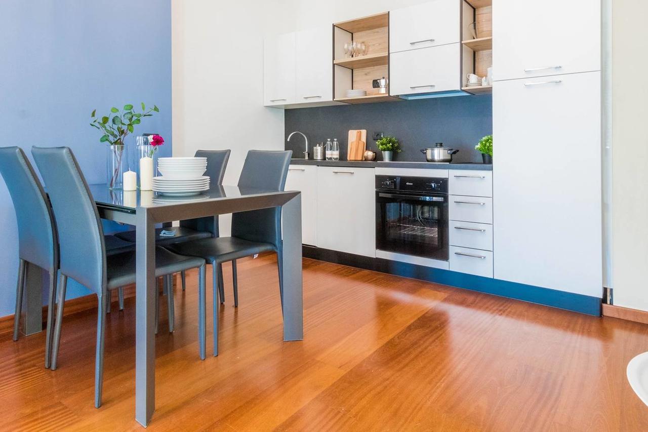 Apartamento Hintown Duomo Via Baracchini Milán Exterior foto